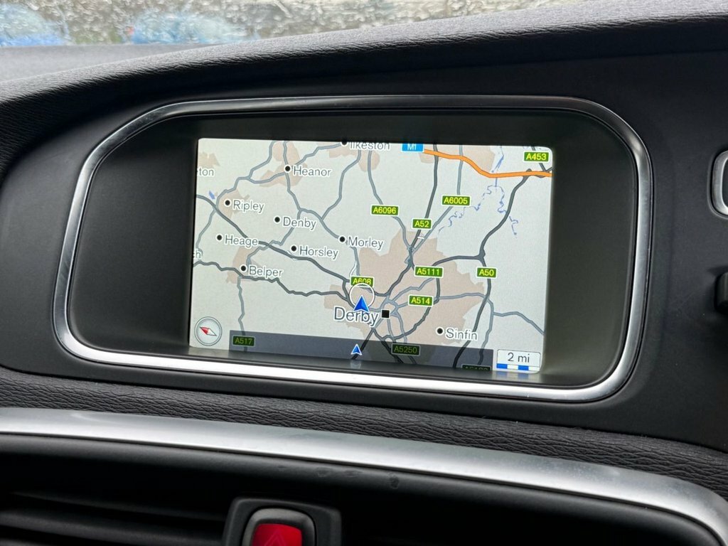 Volvo V40 D2 R-design Grey #39