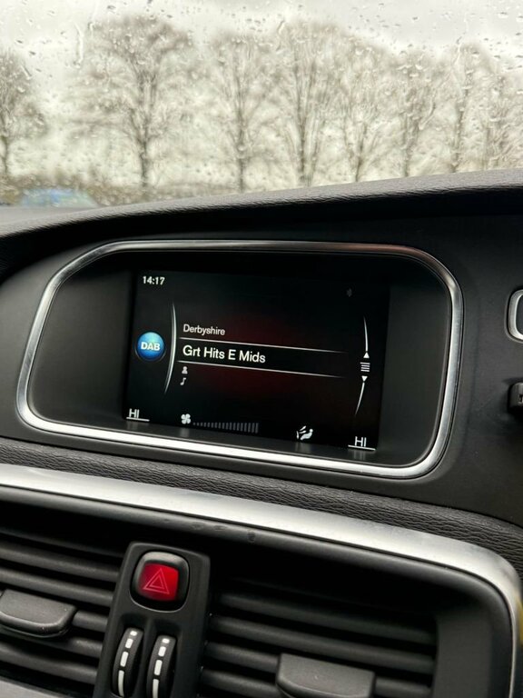 Volvo V40 D2 R-design Grey #50