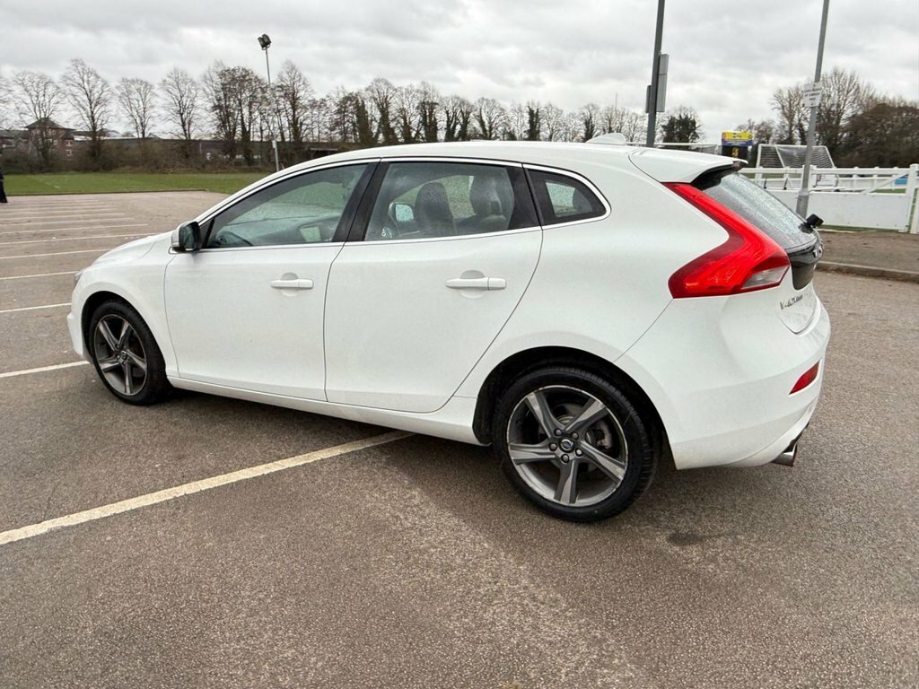 Volvo V40 D2 R-design Grey #36