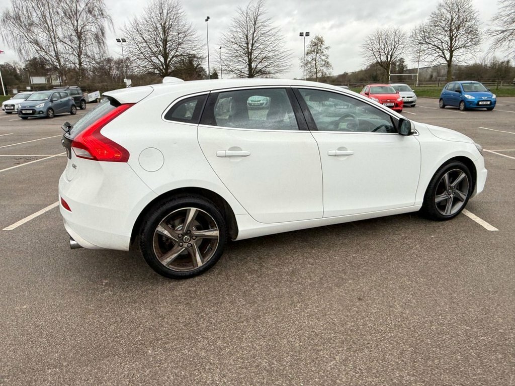 Volvo V40 D2 R-design Grey #26