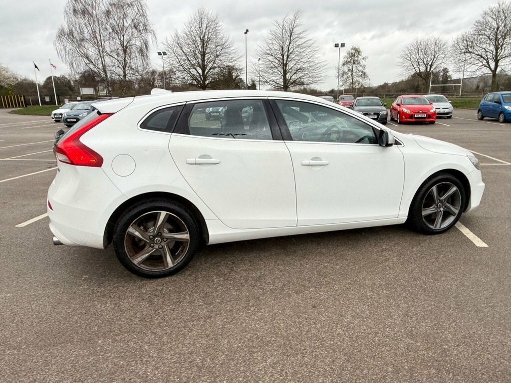 Volvo V40 D2 R-design Grey #27
