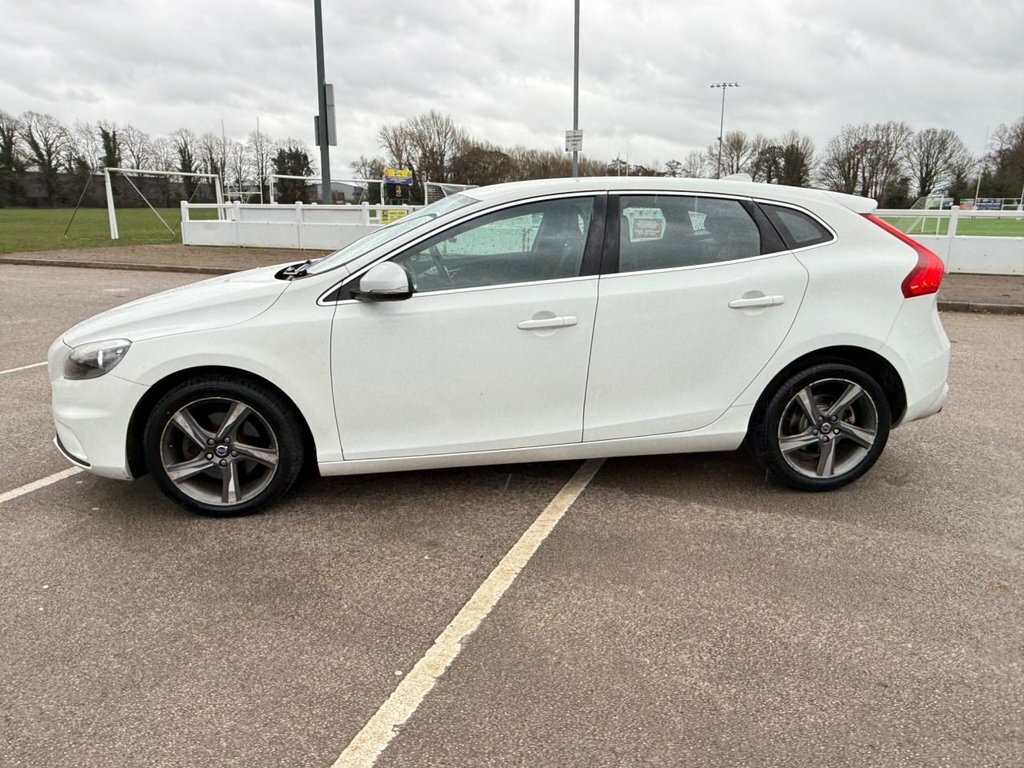 Volvo V40 D2 R-design Grey #43