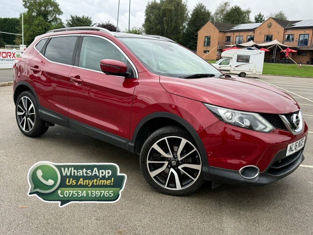 Nissan Qashqai 1.6L Tekna Red