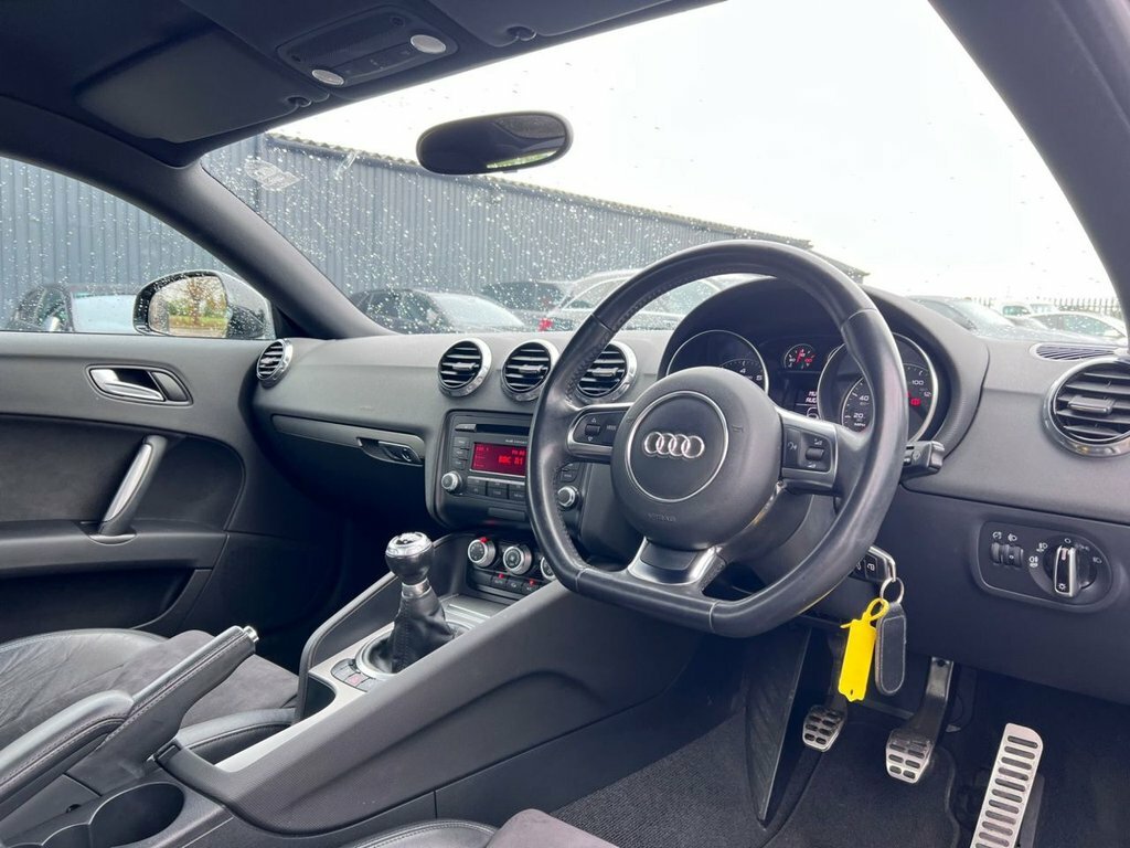 Audi TT 2014 1.8 Tfsi S White #20