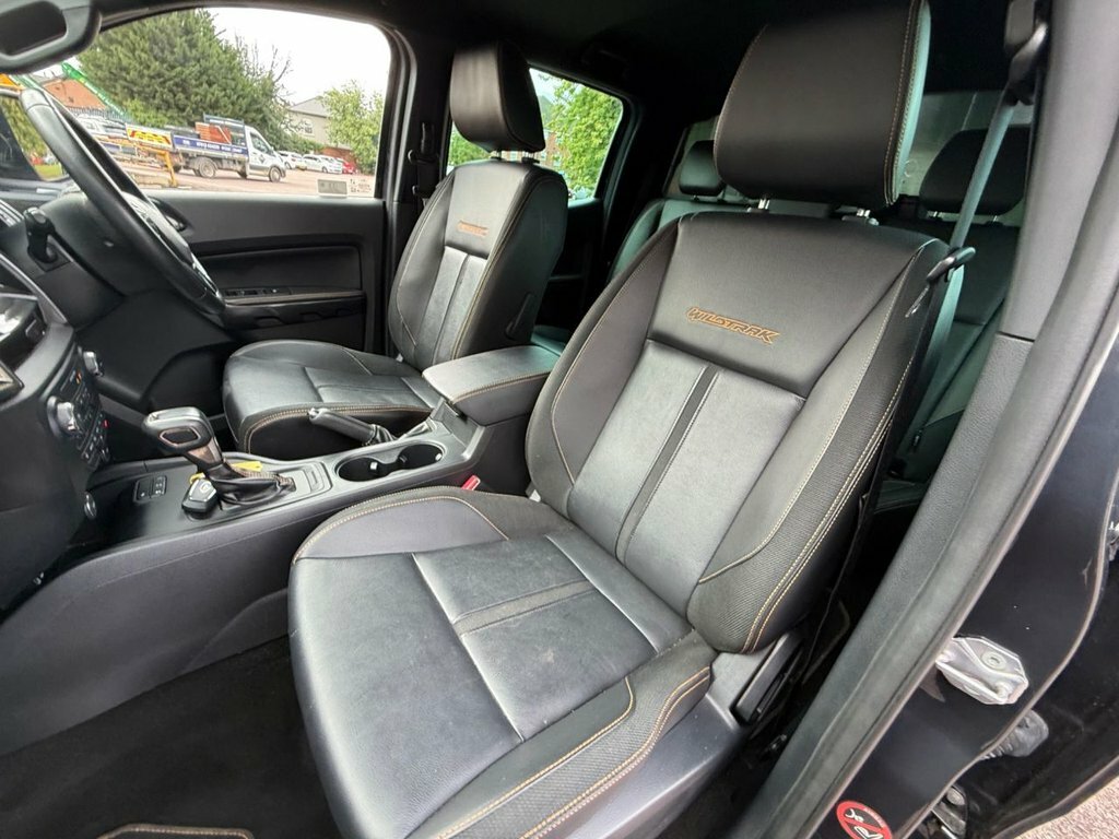 Ford Ranger 2L Wildtrak Black #69