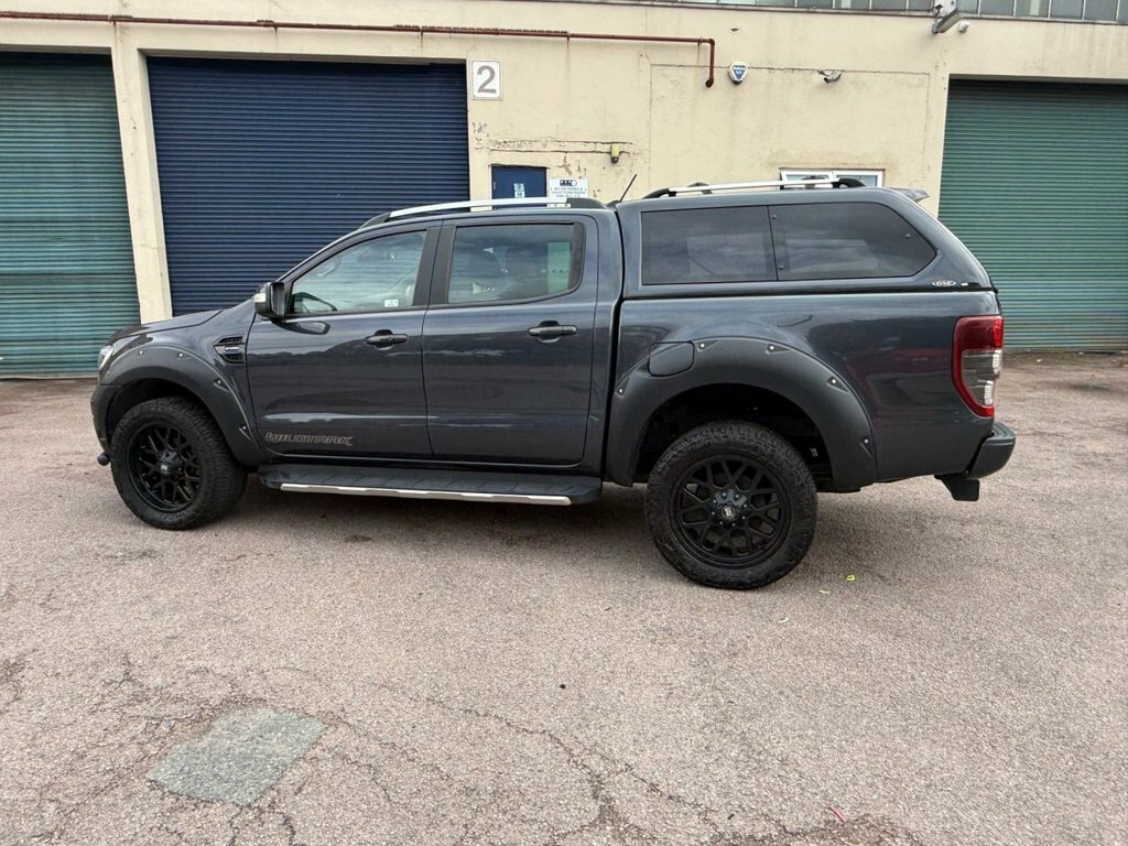 Ford Ranger 2L Wildtrak Black #22