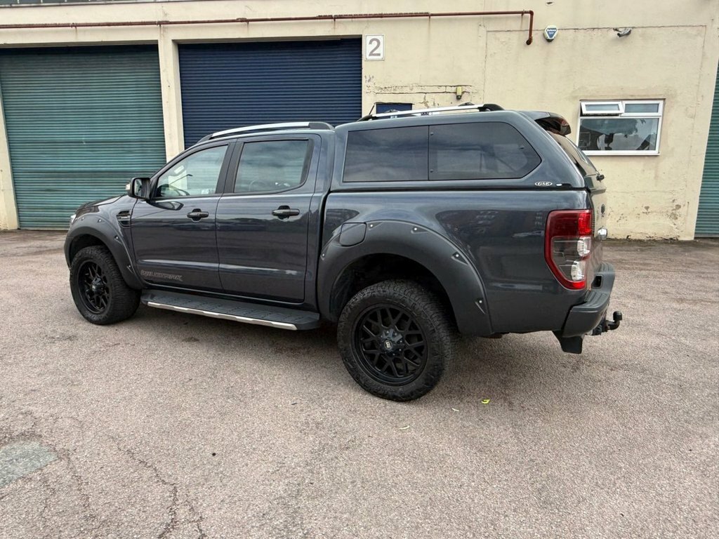 Ford Ranger 2L Wildtrak Black #18