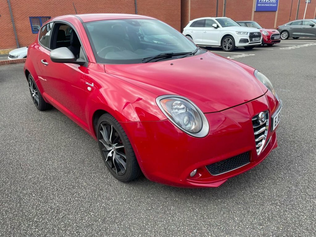 Alfa Romeo MiTo 0.9L Qv Line Red