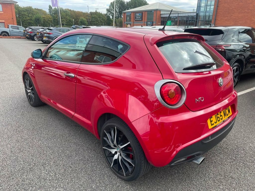Alfa Romeo MiTo 0.9L Qv Line Red #5