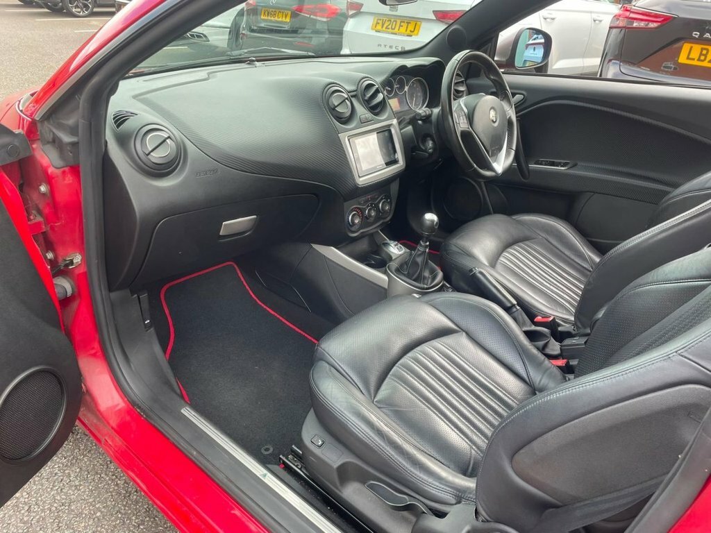 Alfa Romeo MiTo 0.9L Qv Line Red #3