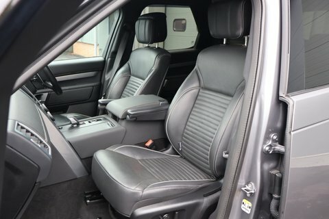 Land Rover Discovery 2023 72 R-dynamic Blue #16