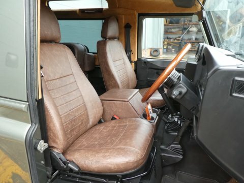 Land Rover Defender 90 Suv Black #10
