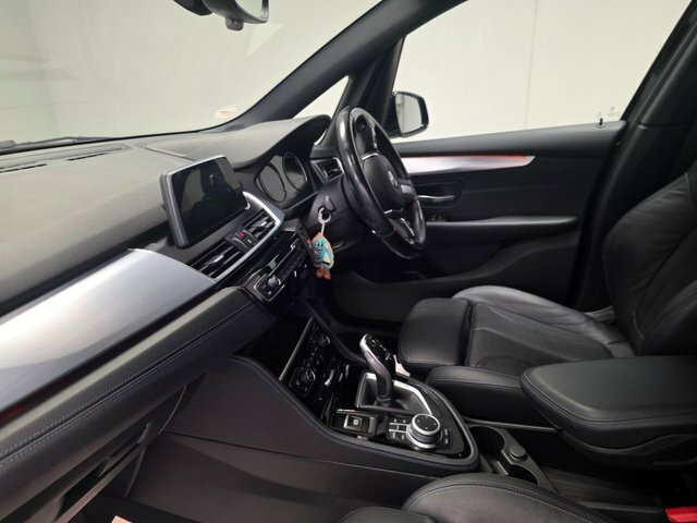BMW 2 Series Active Tourer Se White #34