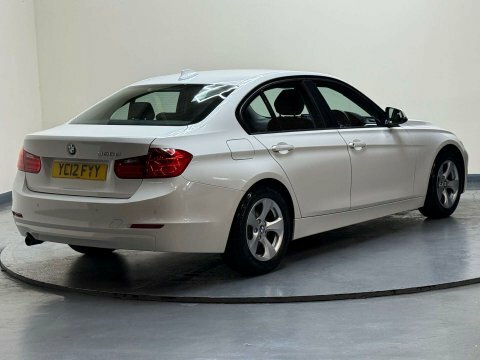 BMW 3 Series 2.0 320D Efficientdynamics White #3