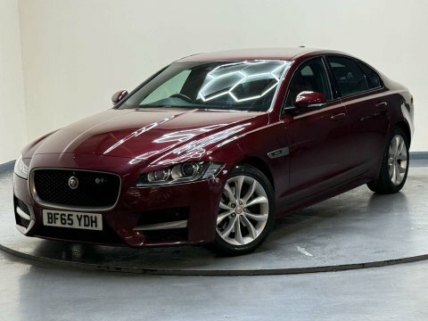 Jaguar XF 2.0 Xf R-sport Red #2