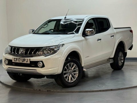 Mitsubishi L200 2.4 L200 Warrior CF17UPJ White #2