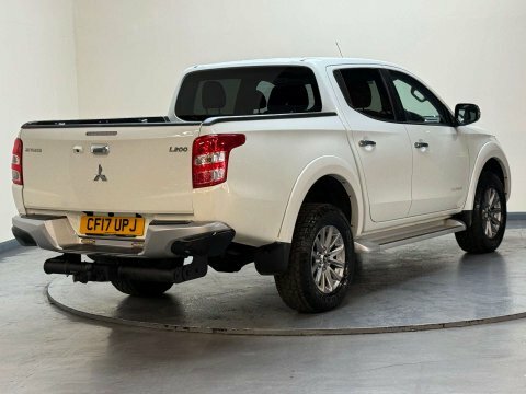 Mitsubishi L200 2.4 L200 Warrior CF17UPJ White #5