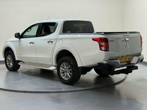Mitsubishi L200 2.4 L200 Warrior CF17UPJ White #6
