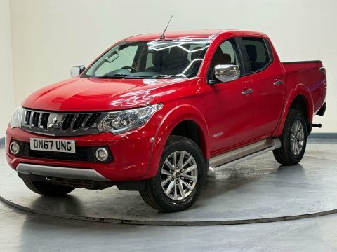 Mitsubishi L200 2.4 L200 Warrior DN67UNG Red #2