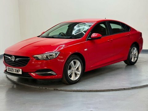 Vauxhall Insignia 1.5 Insignia Design DG69XWP Red #2