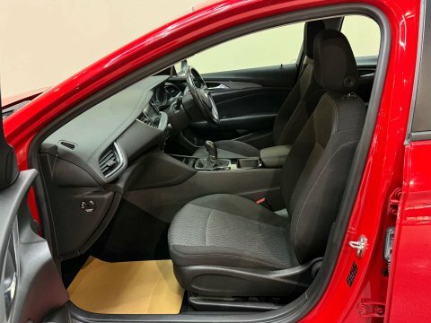 Vauxhall Insignia 1.5 Insignia Design DG69XWP Red #4