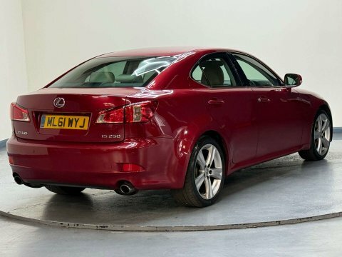 Lexus IS Advance Auto 4dr Red #5