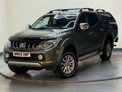 Mitsubishi L200 2.4 L200 Warrior WM68OWP Green #2