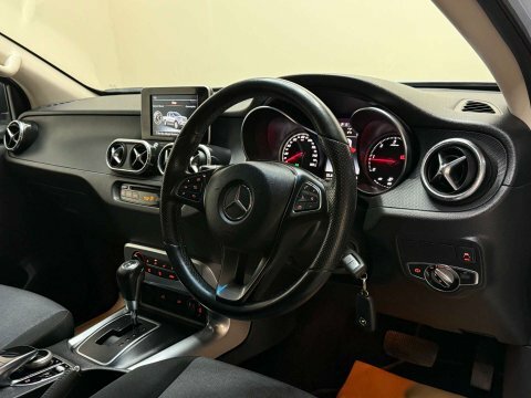 Mercedes-Benz X Class D 4Matic Progressive X Class Silver #13