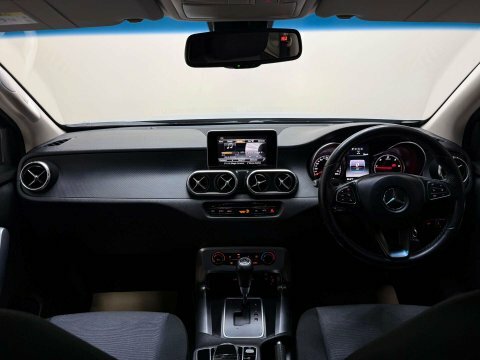 Mercedes-Benz X Class D 4Matic Progressive X Class Silver #54