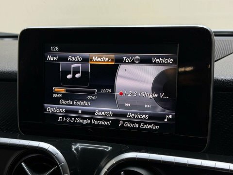 Mercedes-Benz X Class D 4Matic Progressive X Class Silver #17
