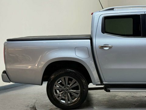 Mercedes-Benz X Class D 4Matic Progressive X Class Silver #37