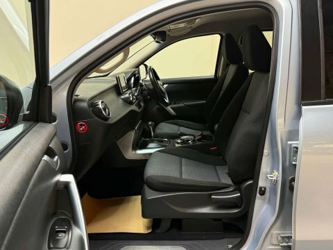 Mercedes-Benz X Class D 4Matic Progressive X Class Silver #27