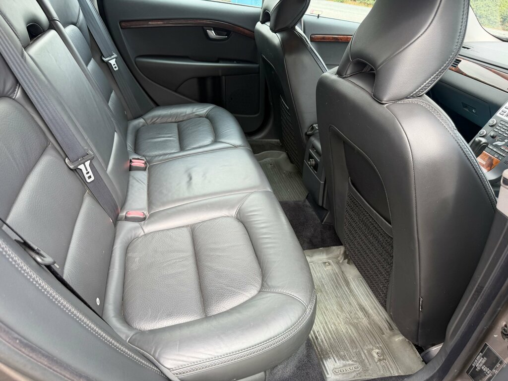 Volvo XC70 Se Red #19