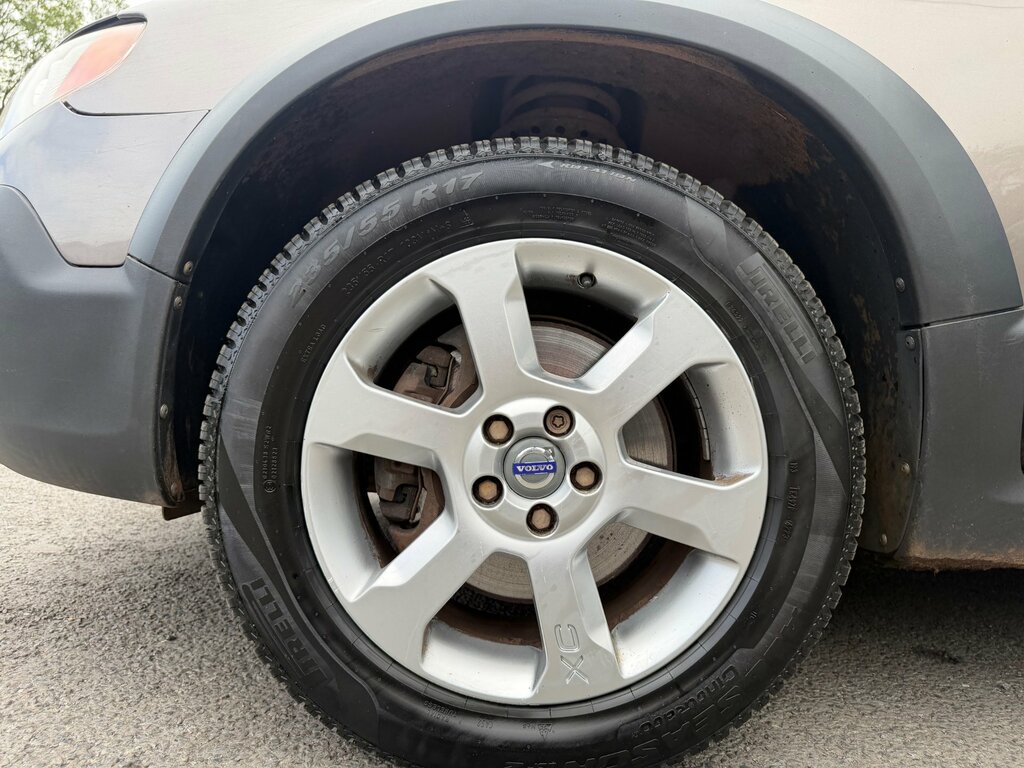 Volvo XC70 Se Red #31