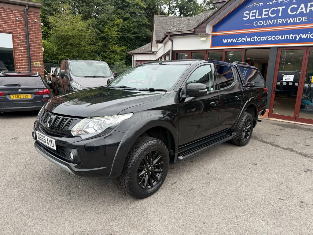 Mitsubishi L200 2.4 Di-d Dc Challenger Pickup Double Cab Diese Black #3