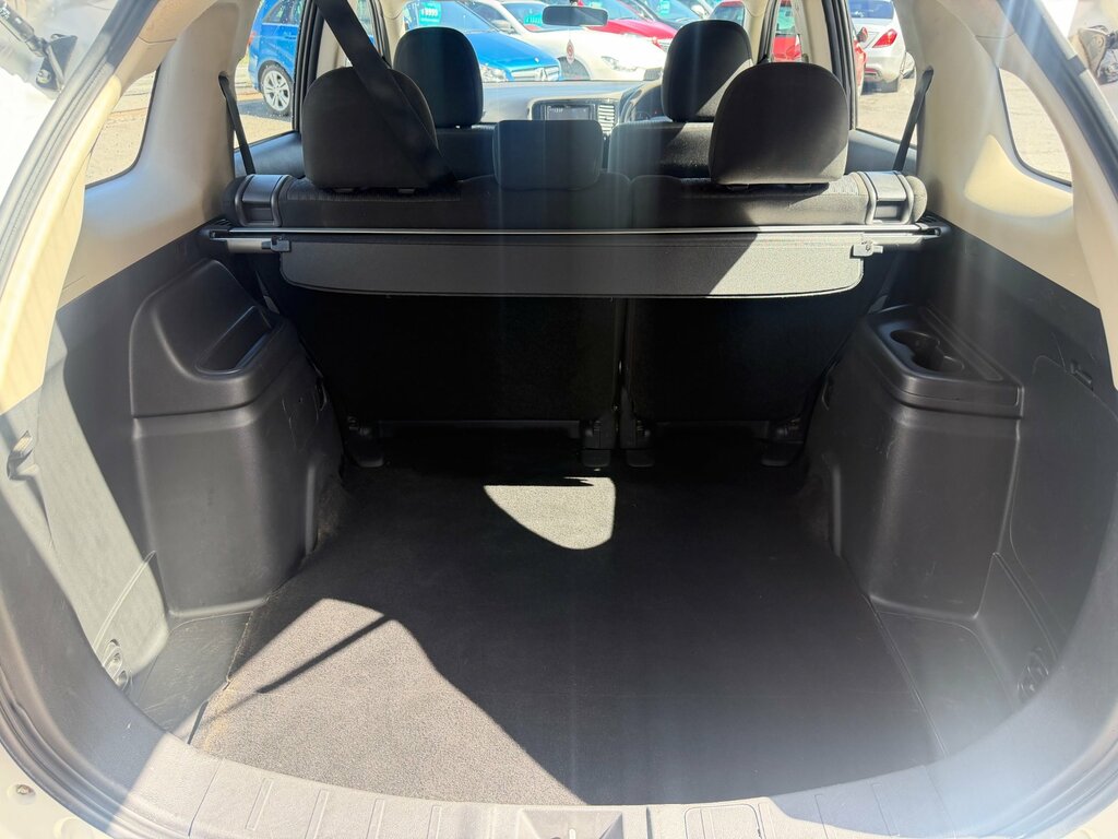 Mitsubishi Outlander Di-d Gx 4 Black #22