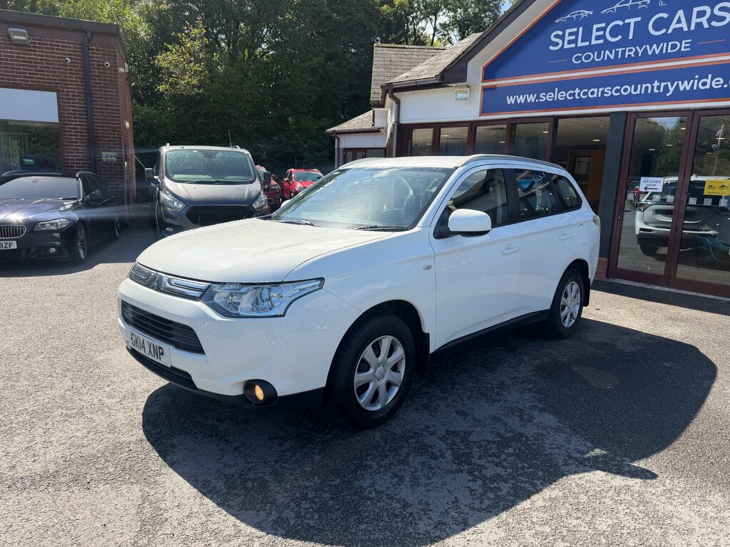 Mitsubishi Outlander 2.2 Di-d Gx2 Suv 4Wd Euro 5 Ss White #3