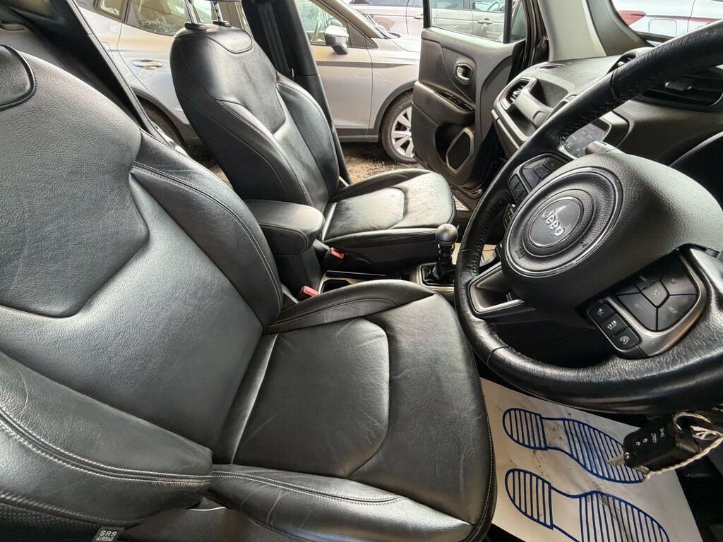 Jeep Renegade Red #27