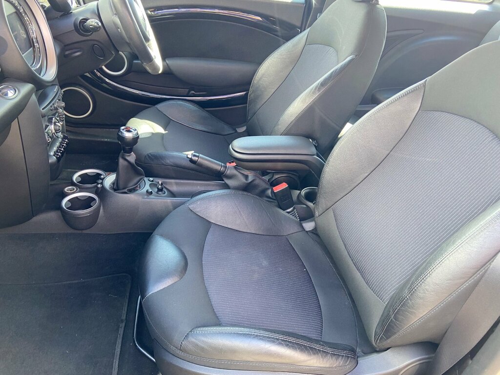 Mini Hatch D, 1.6 Turbo 90Bph, 6 Speed  #22