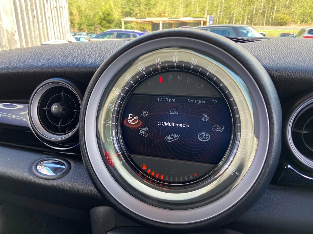 Mini Hatch D, 1.6 Turbo 90Bph, 6 Speed  #23