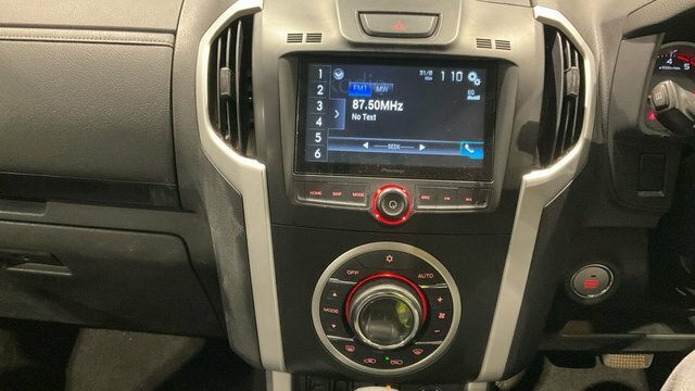 Isuzu D-Max 1.9Tdi Yukon Blue #8