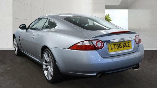 Jaguar XK V8 Coupe Silver #3