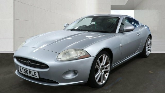 Jaguar XK V8 Coupe Silver #2