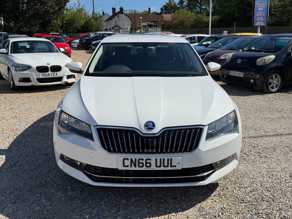 Skoda Superb 1.4 Tsi Act Se Hatchback Dsg Euro 6 S White #3