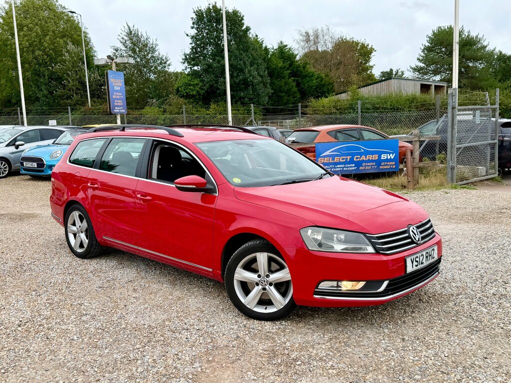 Volkswagen Passat 2.0 Tdi Bluemotion Tech Se Estate Manua Red