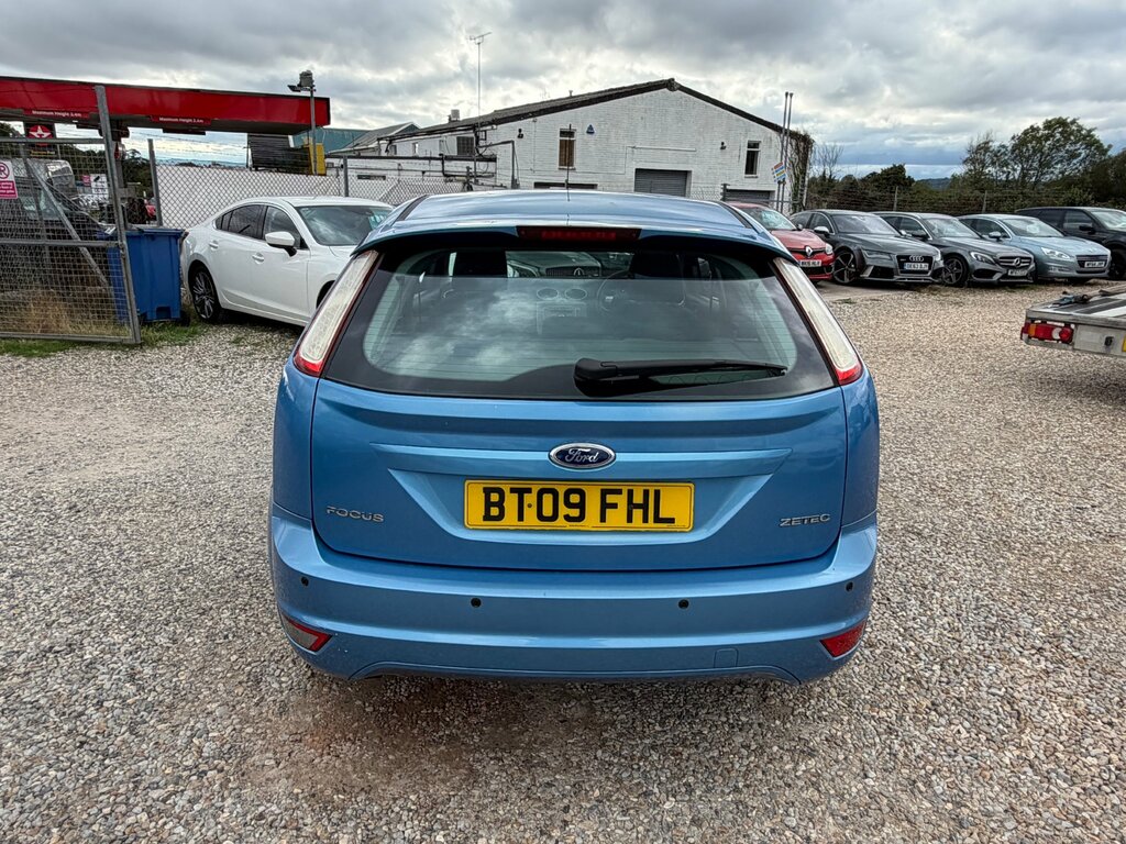 Ford Focus Zetec 5-Door Grey #8