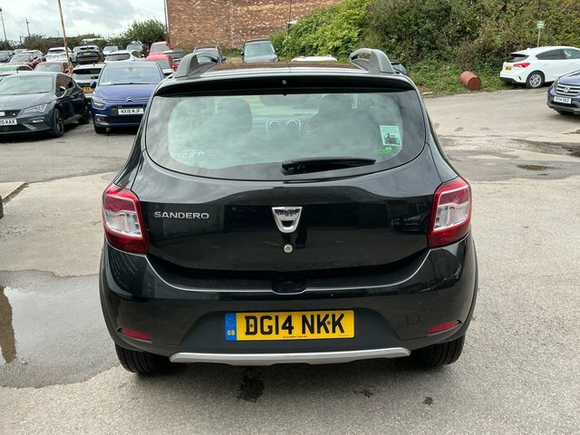 Dacia Sandero Stepway 2014 0.9 Tce Ambiance Hatchback Black #4