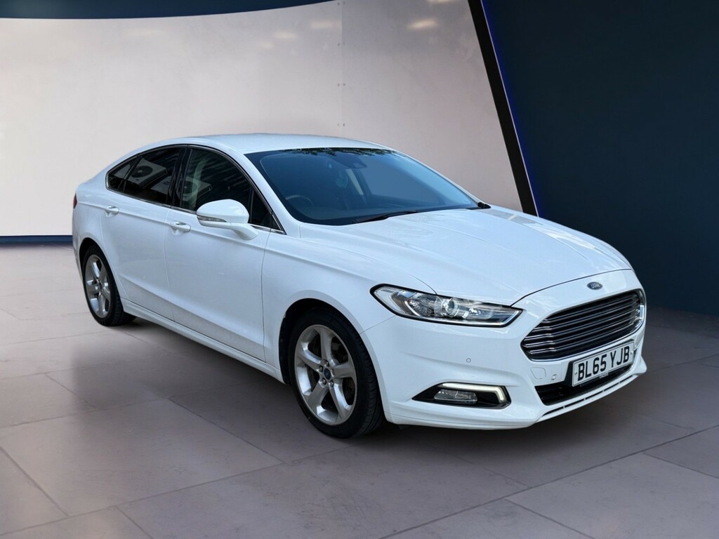 Ford Mondeo 1.5 T Ecoboost Titanium White