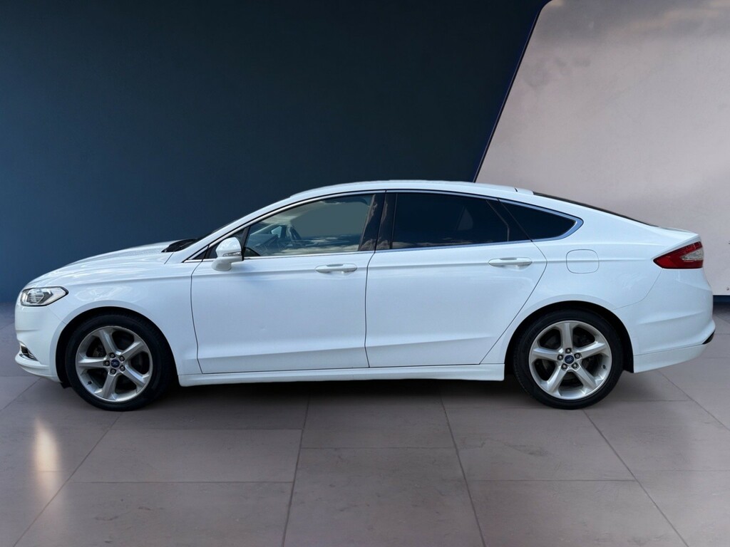 Ford Mondeo 1.5 T Ecoboost Titanium White #2