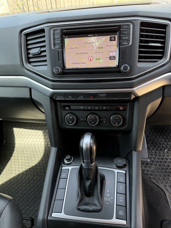 Volkswagen Amarok Crew Cab Grey #12